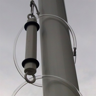 baniermast met vaste uithouder contra gewicht