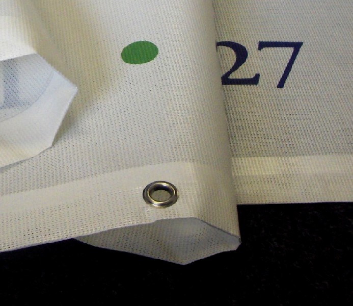 afwerking mesh spandoek met zeilogen