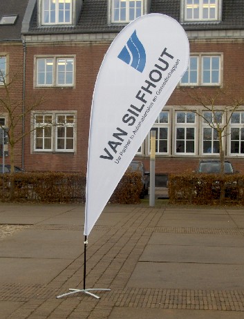 kaak beachvlag van silfhout / Klik op de afbeelding voor een grotere foto.