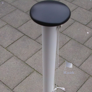 zwarte_platte_vlaggenmast_knop